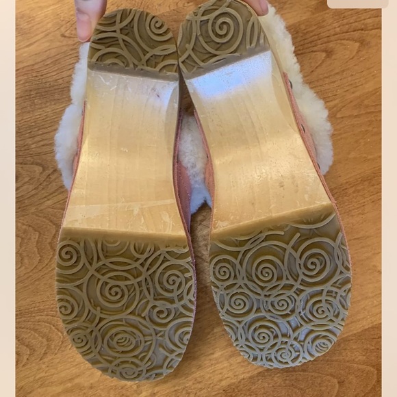 UGG Australia Kalie5426 Wooden Clog Wmns size 5 Pink Suede Shearling Lined Shoes - Picture 5 of 8